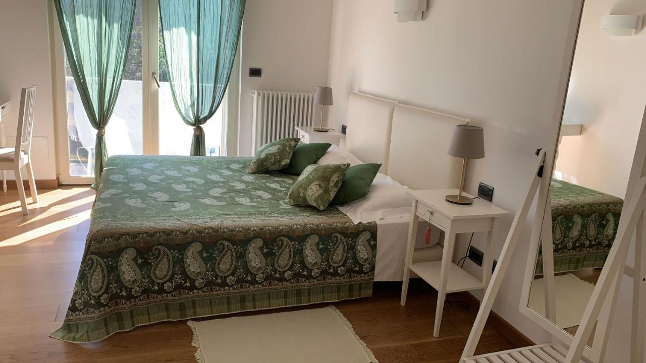 The Comfortable House With Big Pool In The Center Of Mergozzo Exterior photo