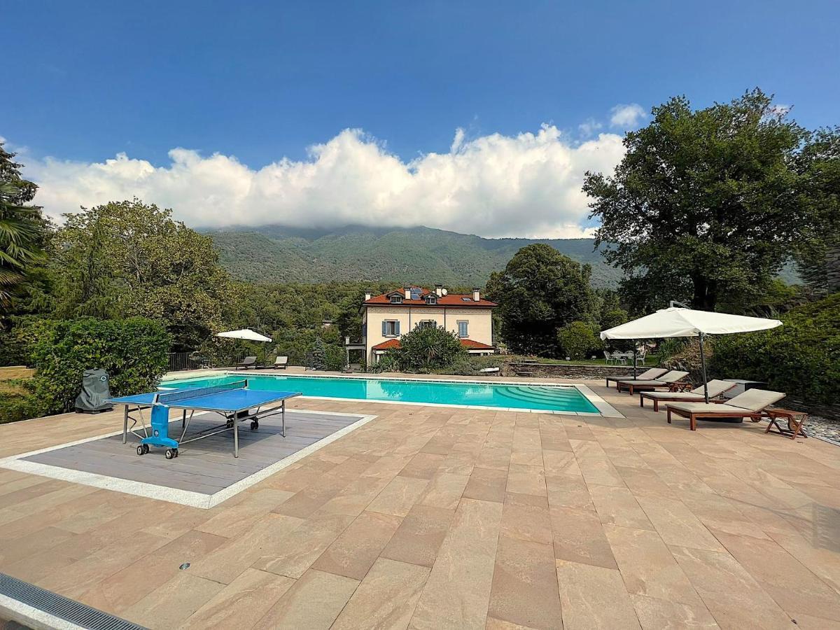 The Comfortable House With Big Pool In The Center Of Mergozzo Exterior photo